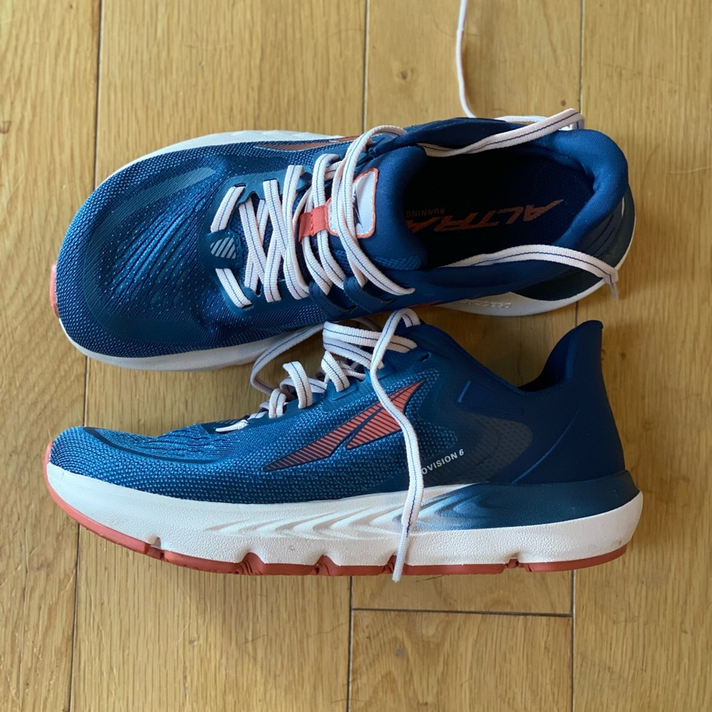 Altra Womens Provision 6 size 7